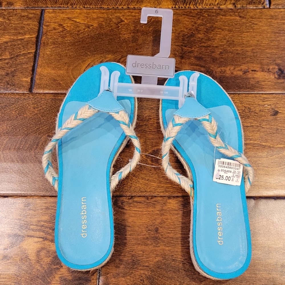 NWT Dressbarn Sandals Size 6 Turquoise